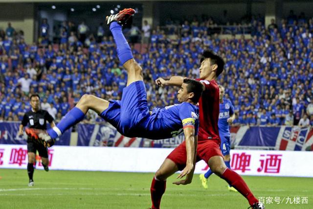 解立彬称赞利夫：他愿意和球队产生化学反应