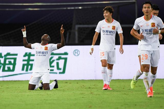 重庆人均体育场地面积3.35平方米 经常性参加体育锻炼人数比例达49.57%